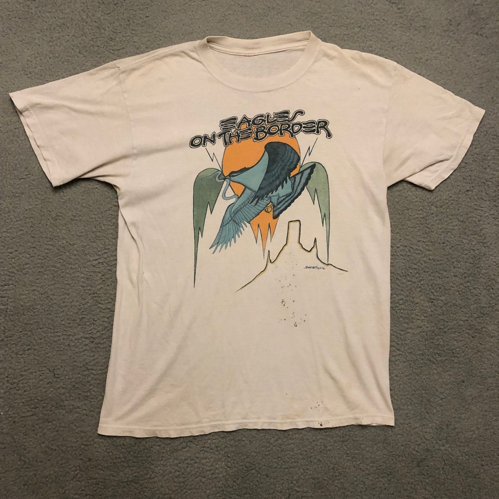 Vtg 2005 Eagles On The Border Band Tee  Rock Concert Shirt Cream Large